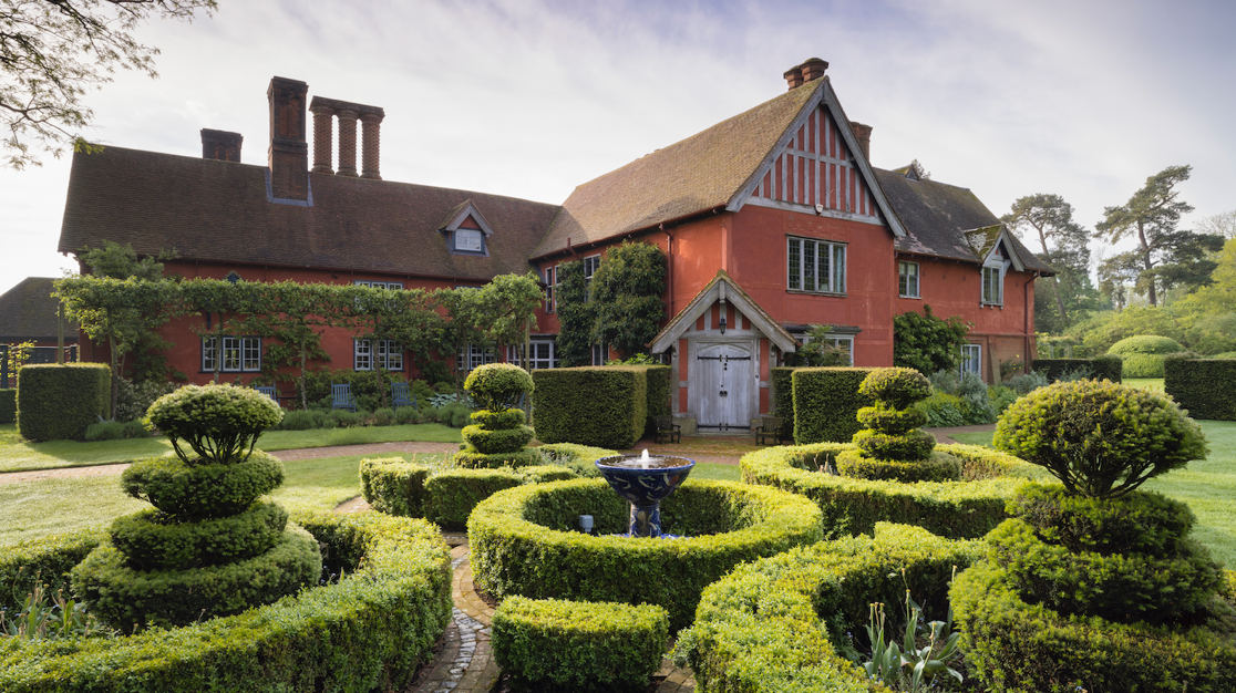 Exciting NEW venue at Wyken Hall , gardens and Vineyards!